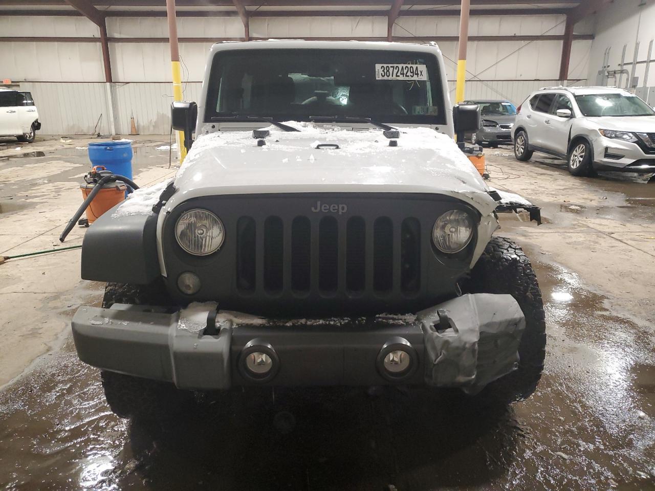2017 JEEP WRANGLER U - Фото 5