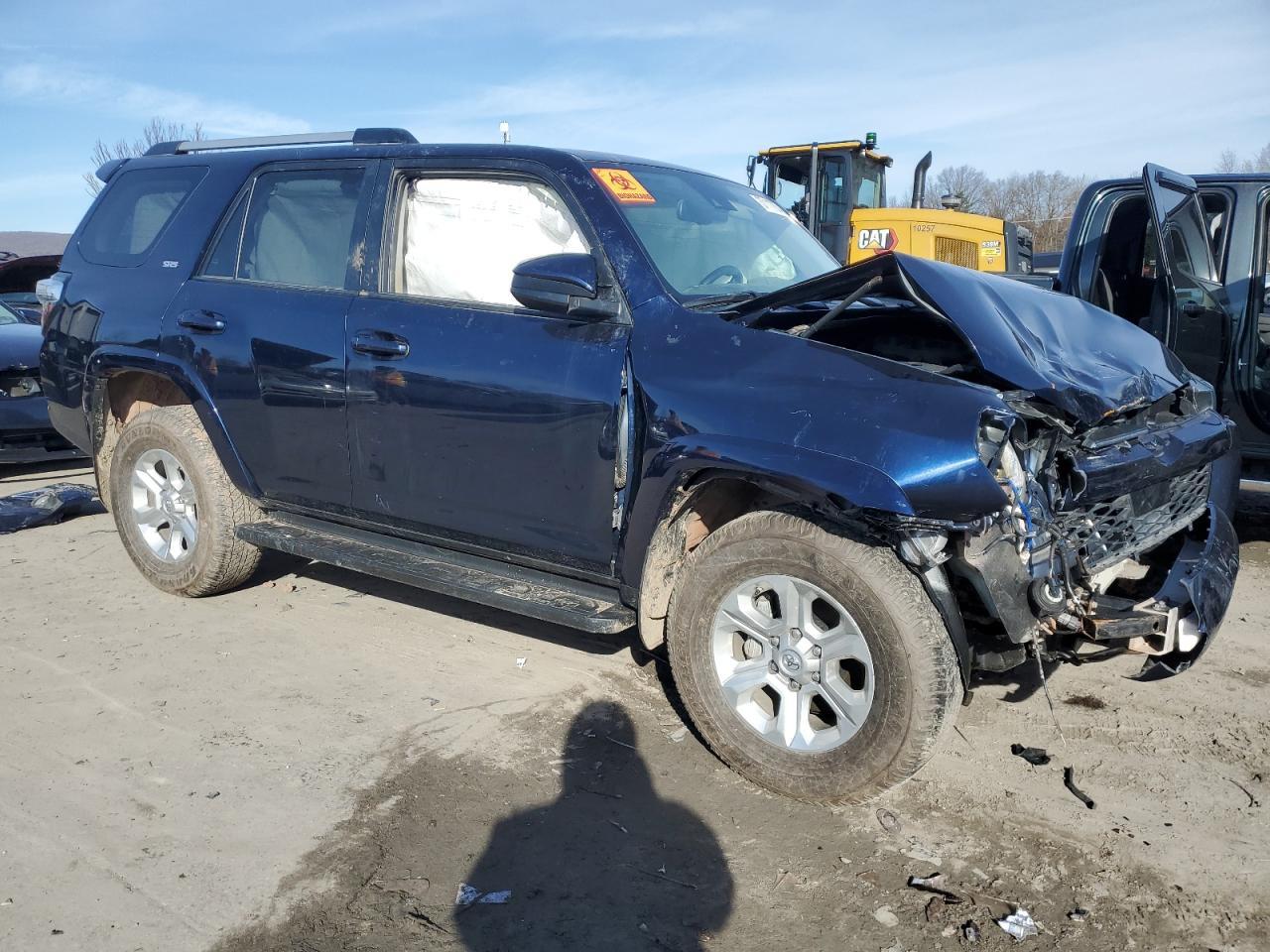 2020 TOYOTA 4RUNNER SR - Image 4