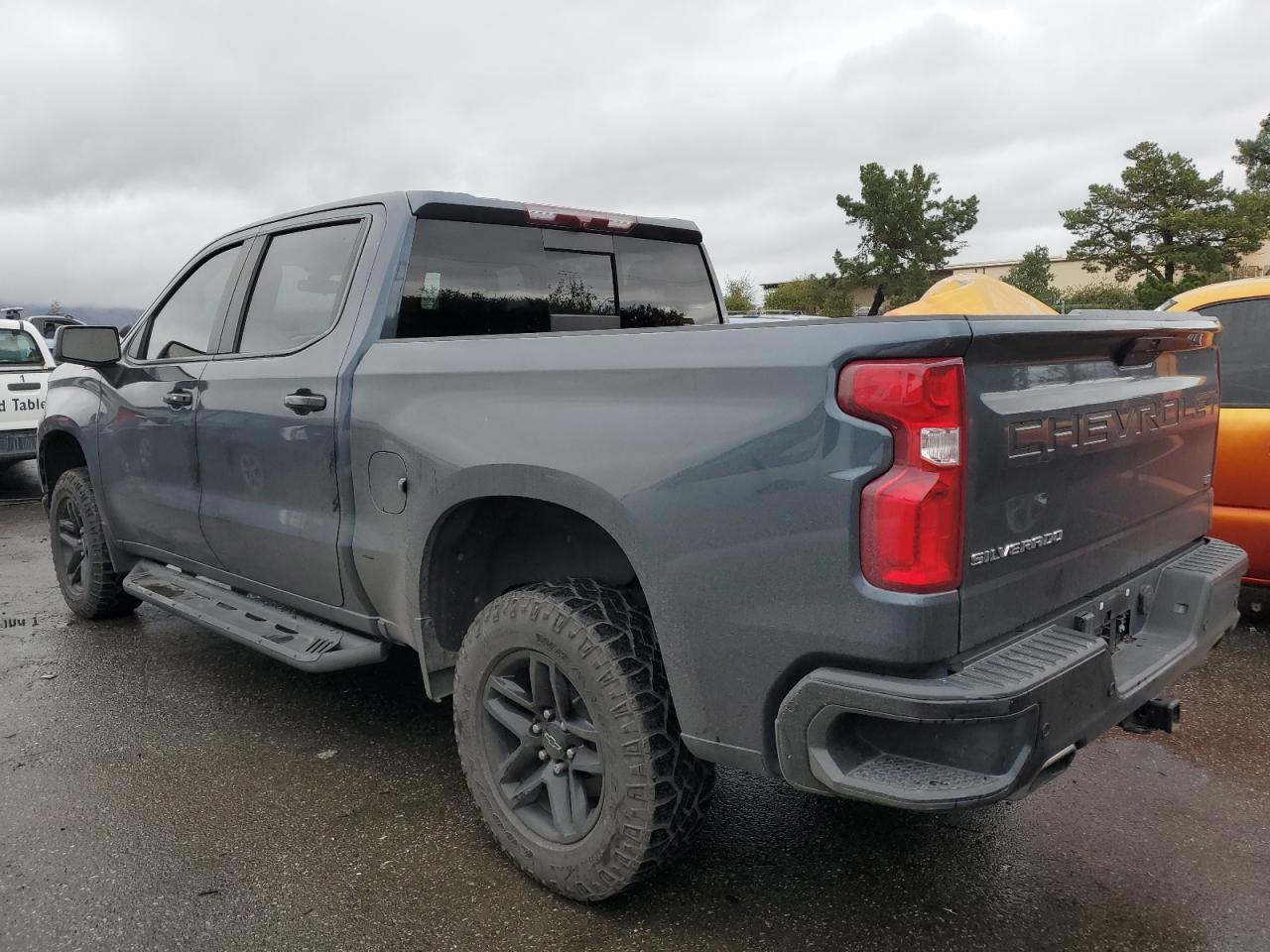 2020 CHEVROLET SILVERADO - Image 2
