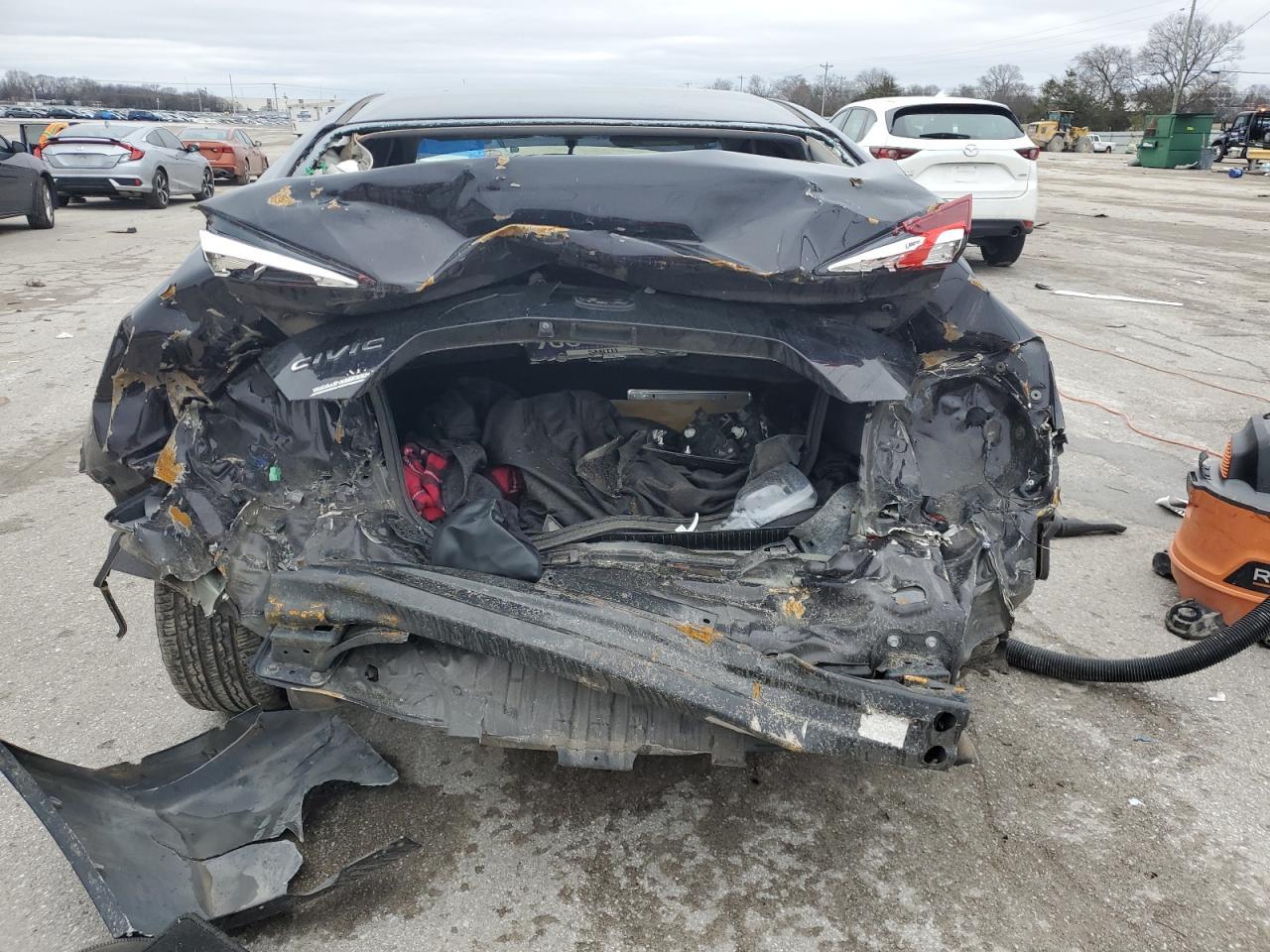 2016 HONDA CIVIC LX - Фото 6