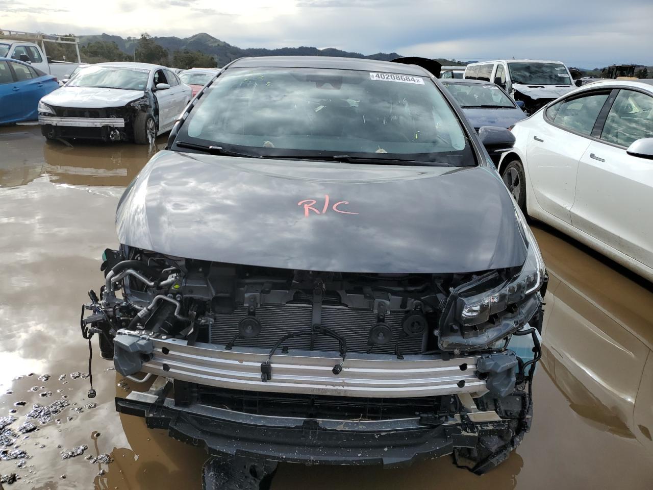 2022 TOYOTA PRIUS PRIM - Image 5