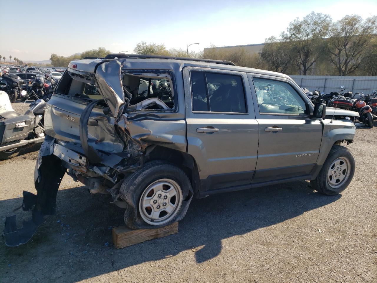 2014 JEEP PATRIOT SP - Фото 3