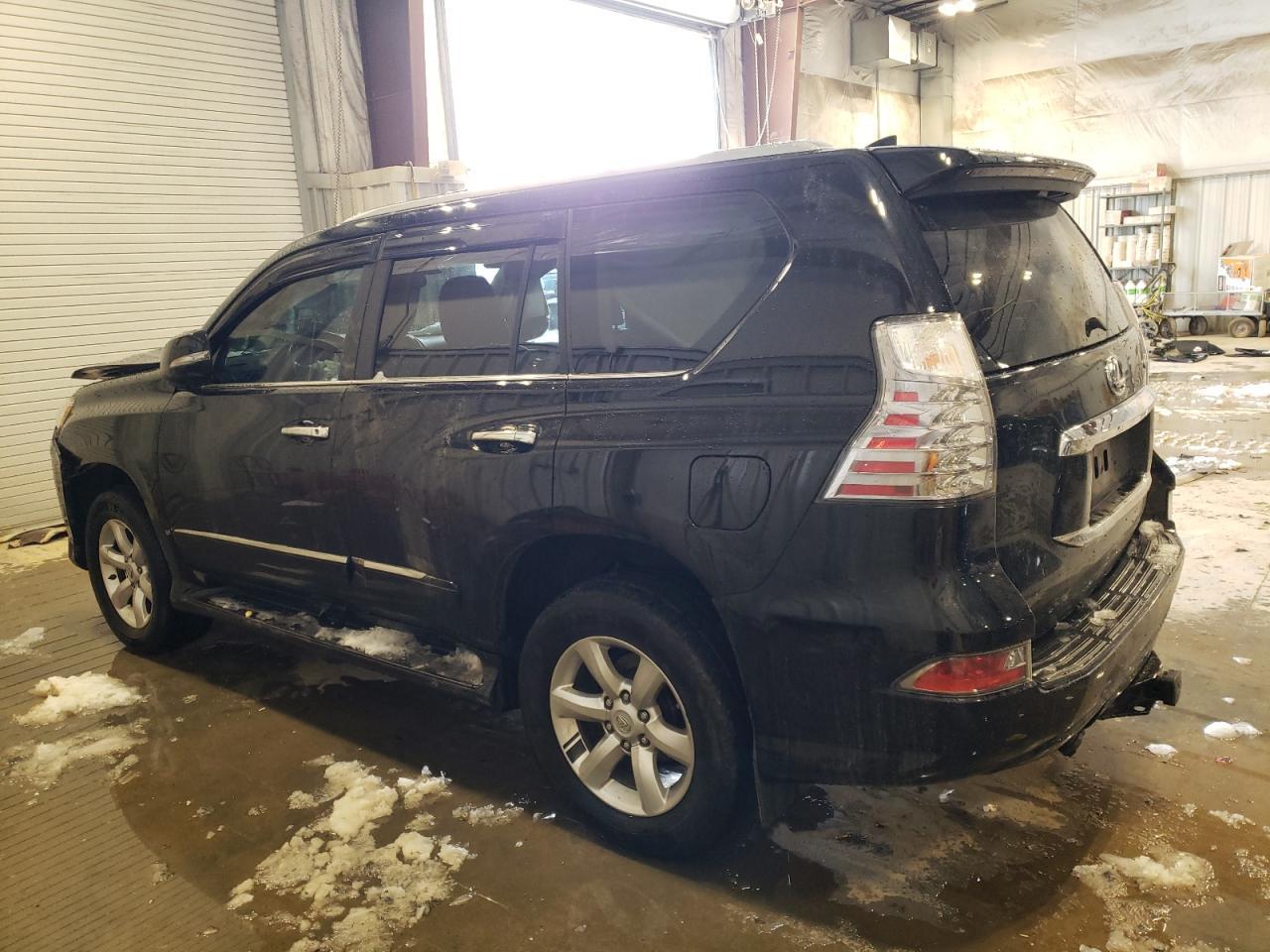 2017 LEXUS GX 460 - Фото 2
