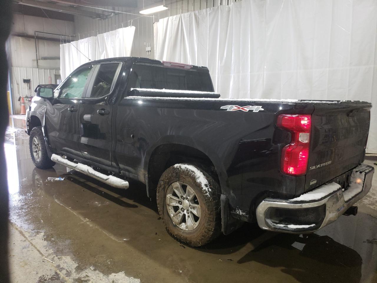 2019 CHEVROLET SILVERADO - Image 2