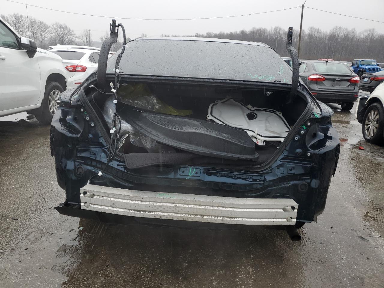 2018 TOYOTA CAMRY L - Image 6