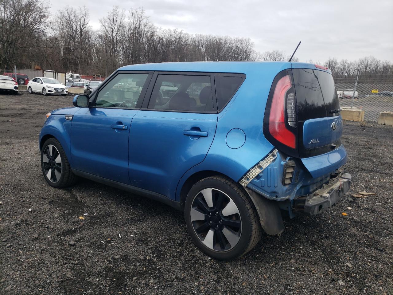 2016 KIA SOUL + - Image 2