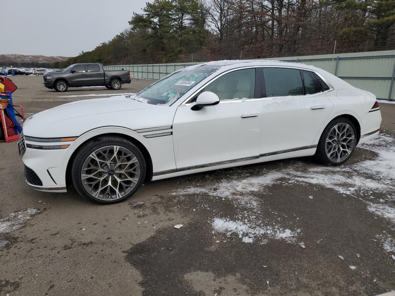 2023 GENESIS G90 car image