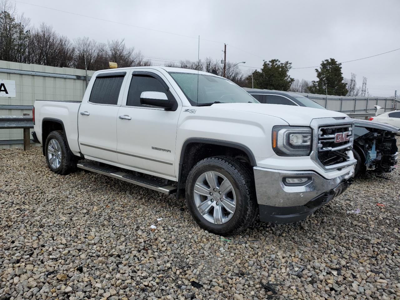 2017 GMC SIERRA K15 - Image 4