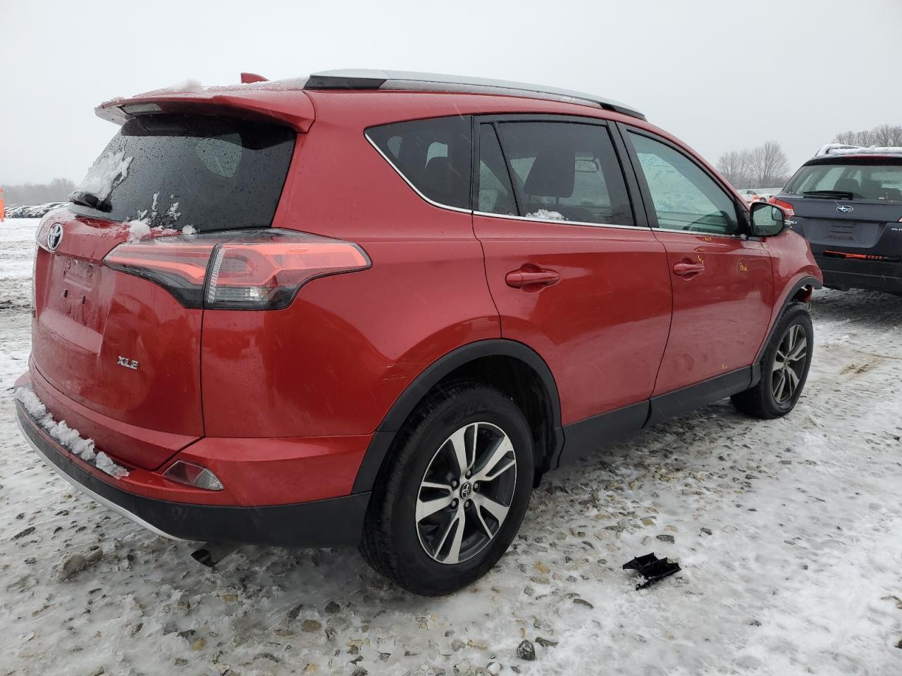 2016 TOYOTA RAV4 XLE - Фото 3
