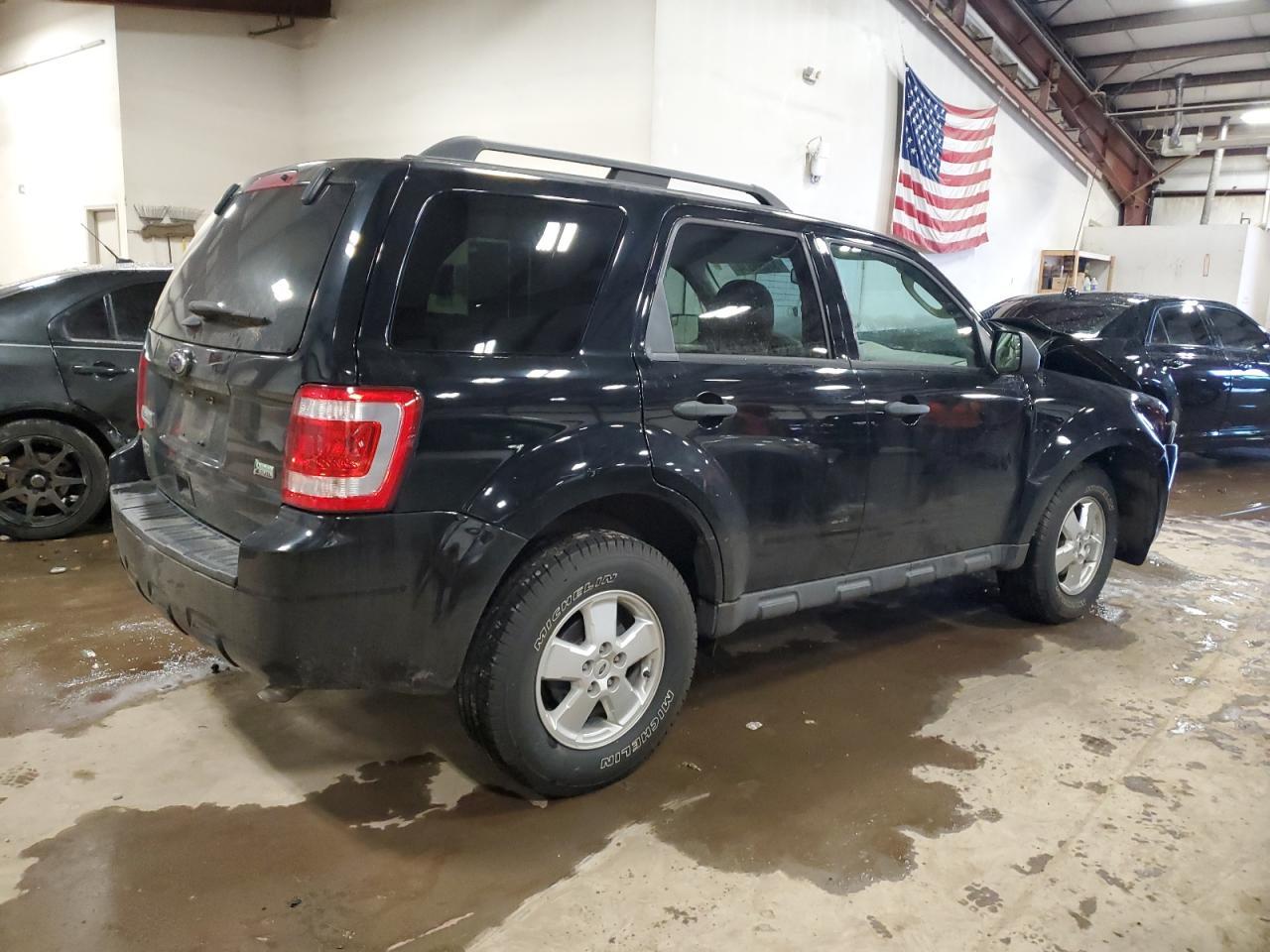 2012 FORD ESCAPE XLT - Image 3