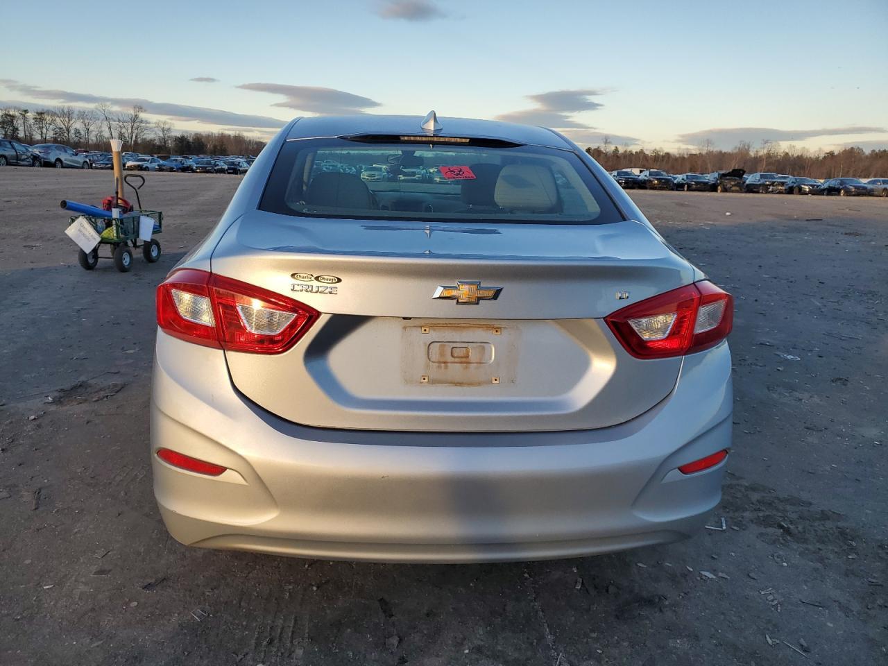 2017 CHEVROLET CRUZE LT - Фото 6
