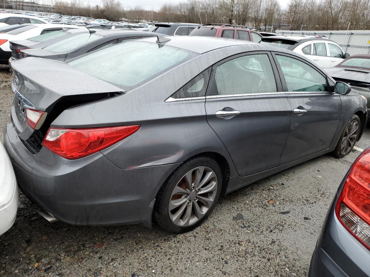 2013 HYUNDAI SONATA SE - Фото 3