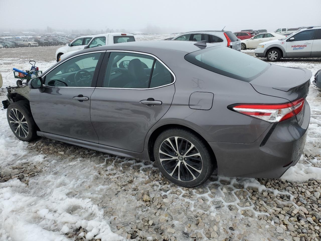2020 TOYOTA CAMRY SE - Image 2