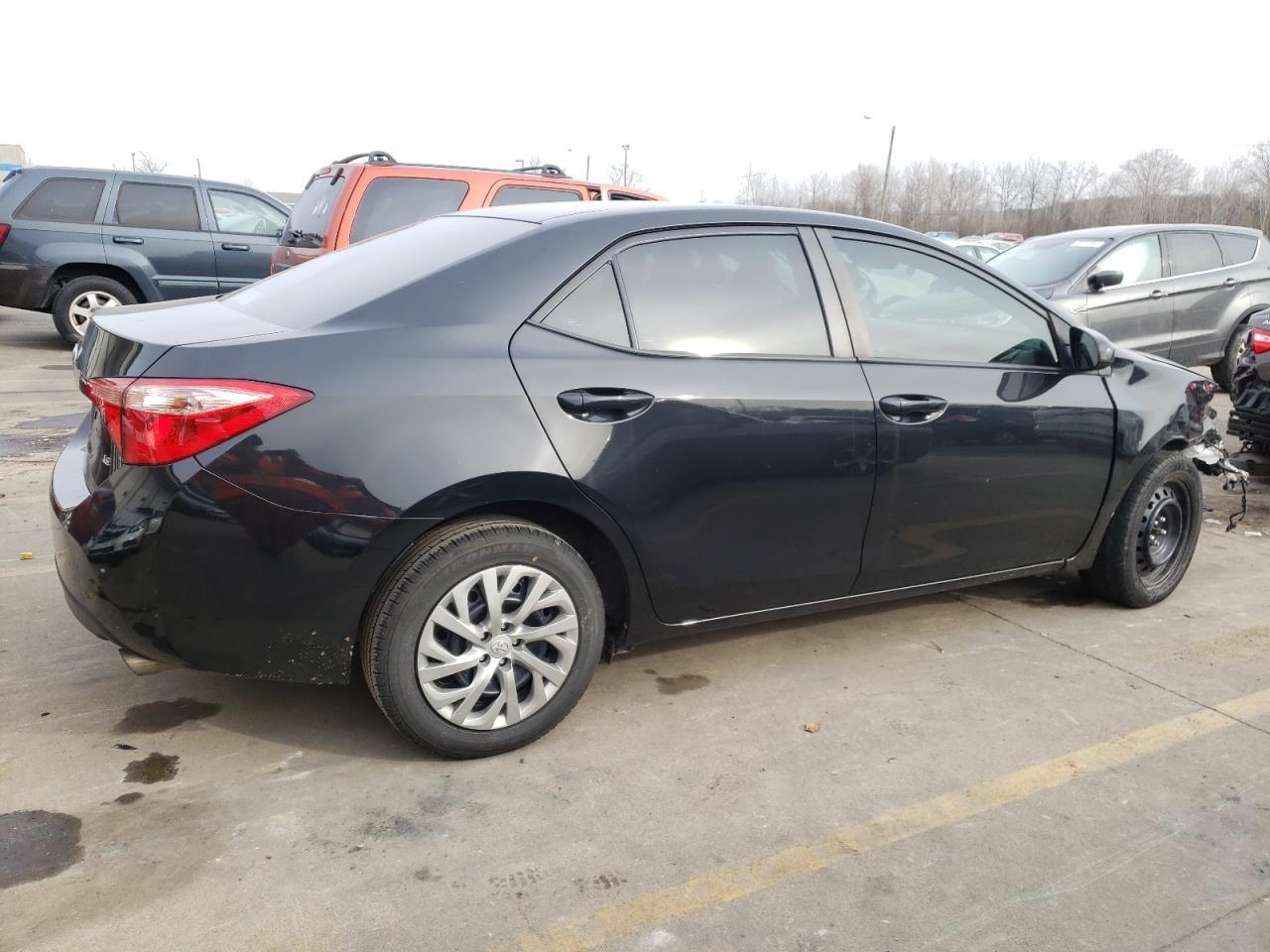 2018 TOYOTA COROLLA L - Image 3