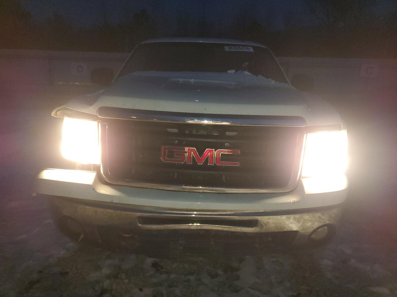 2011 GMC SIERRA K15 - Фото 5