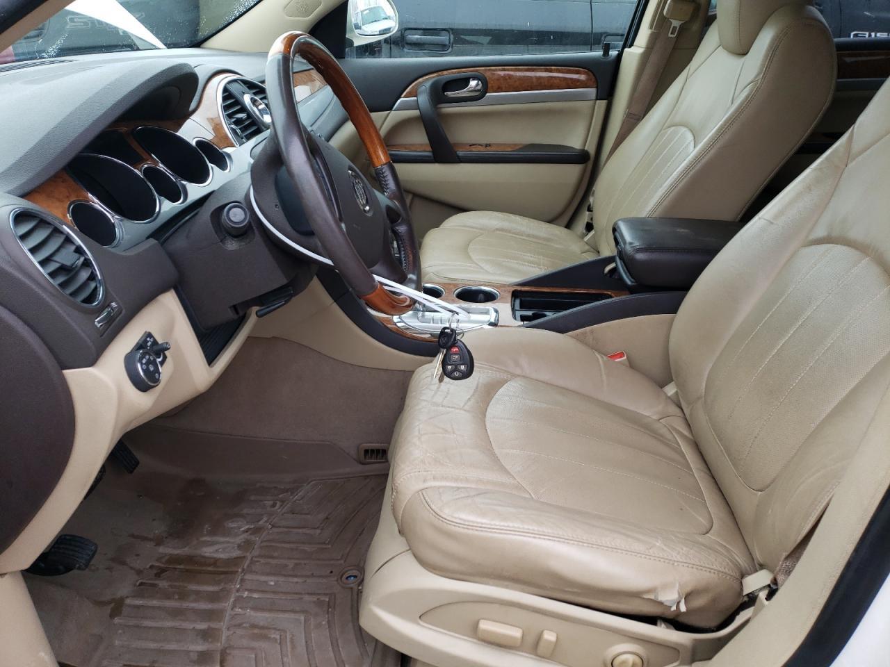 2011 BUICK ENCLAVE CX - Image 7