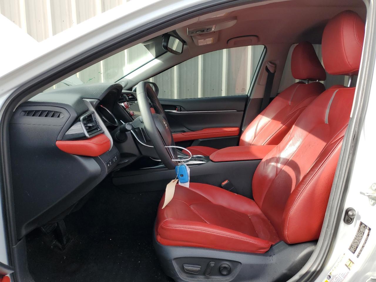 2019 TOYOTA CAMRY XSE - Image 7