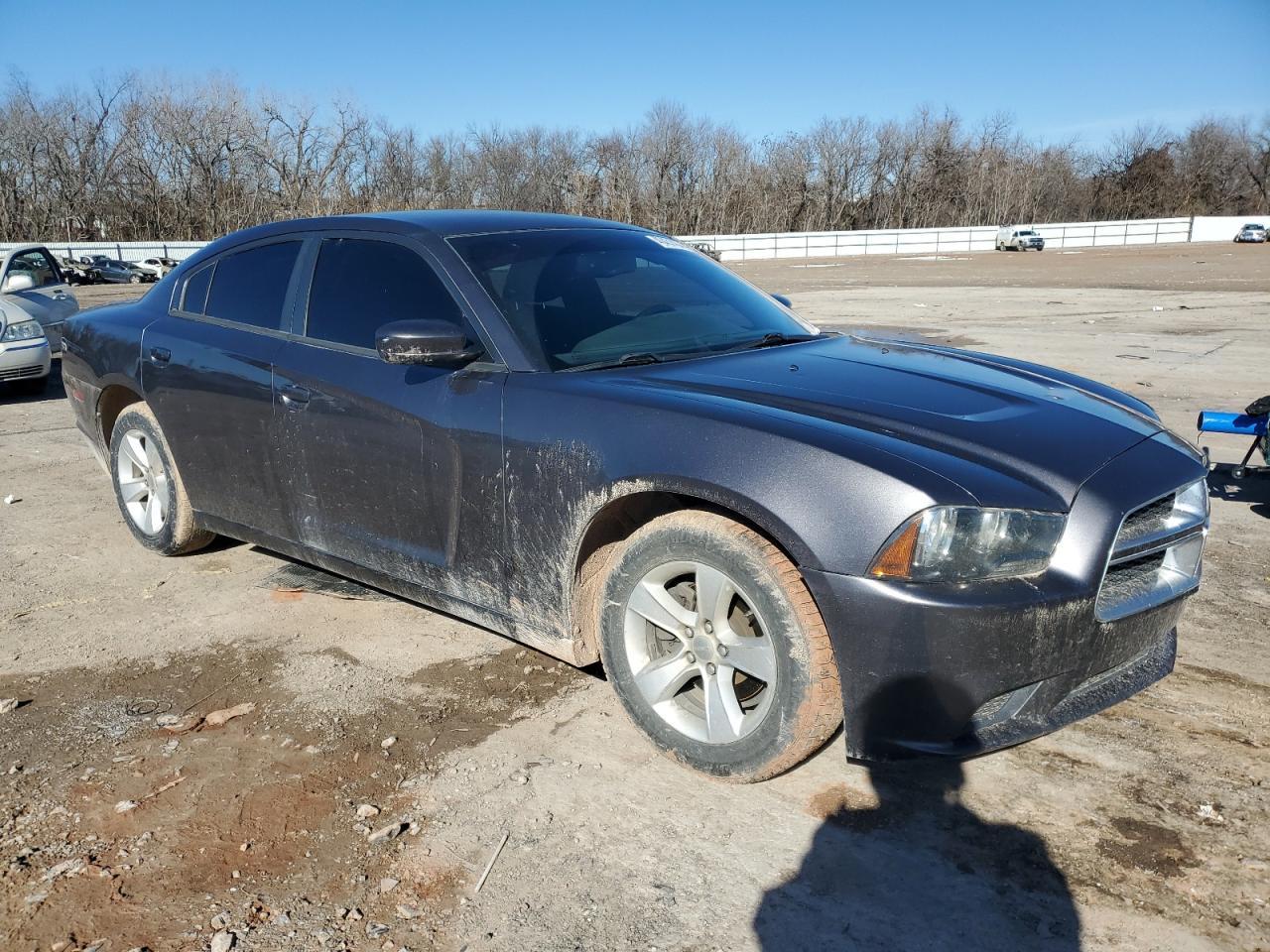 2014 DODGE CHARGER SE - Image 4