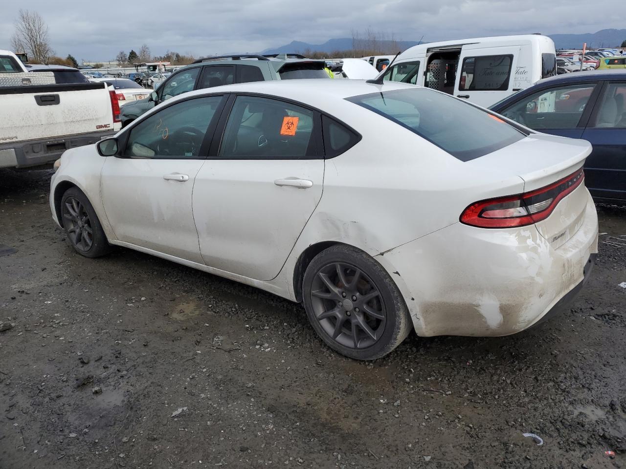 2015 DODGE DART SE - Image 2