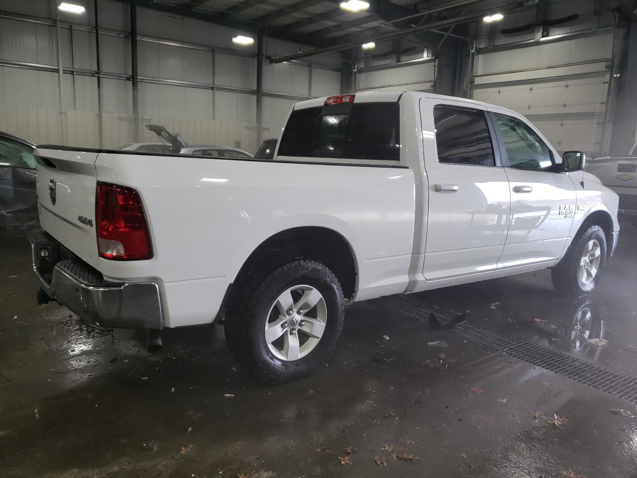 2020 RAM 1500 CLASS - Фото 3