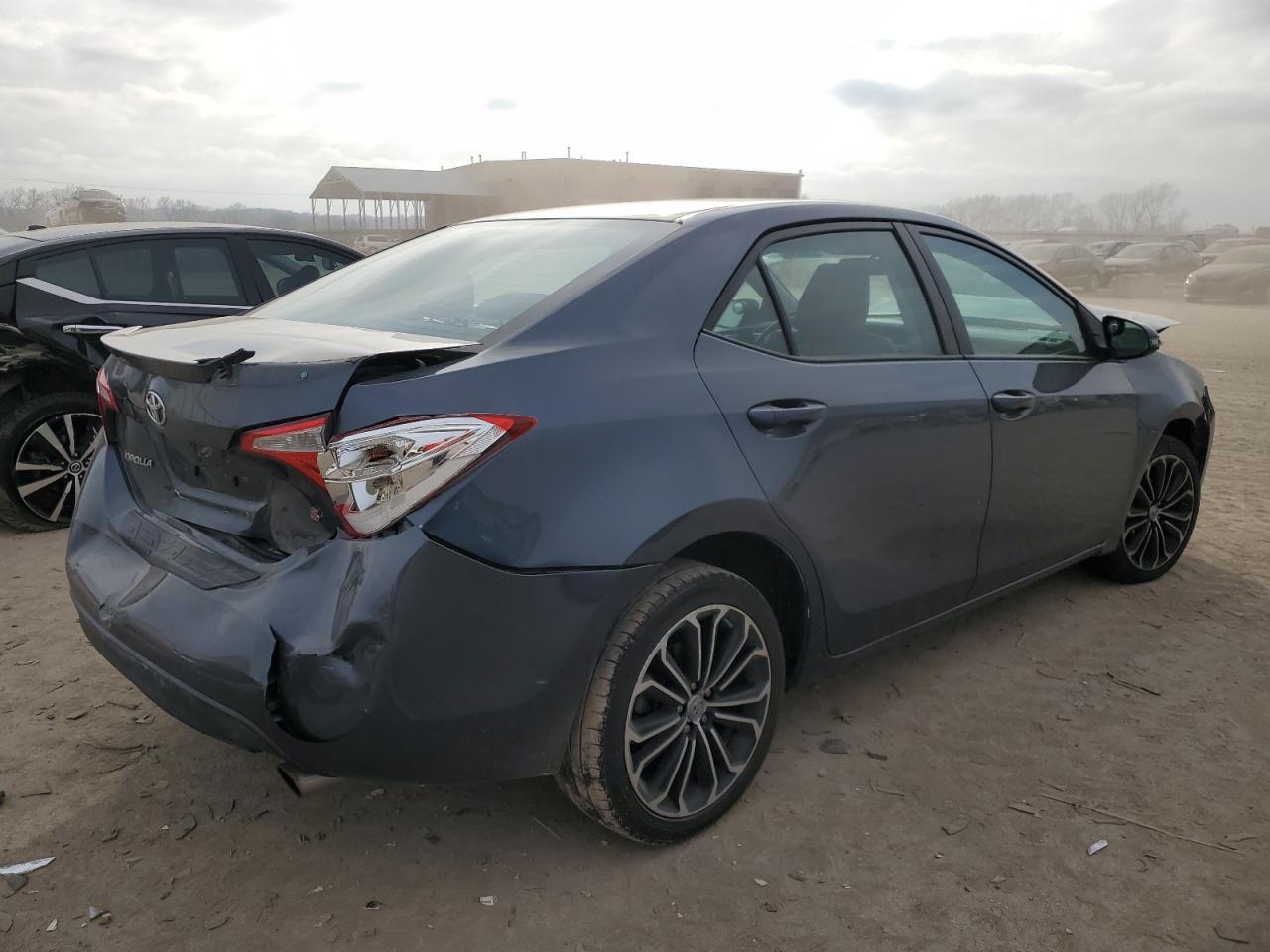 2014 TOYOTA COROLLA L - Image 3