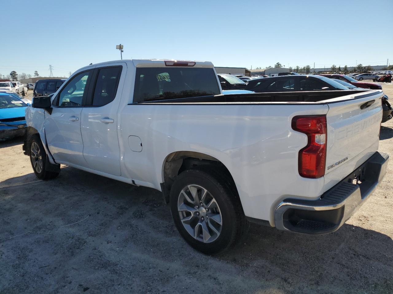 2020 CHEVROLET SILVERADO - Image 2
