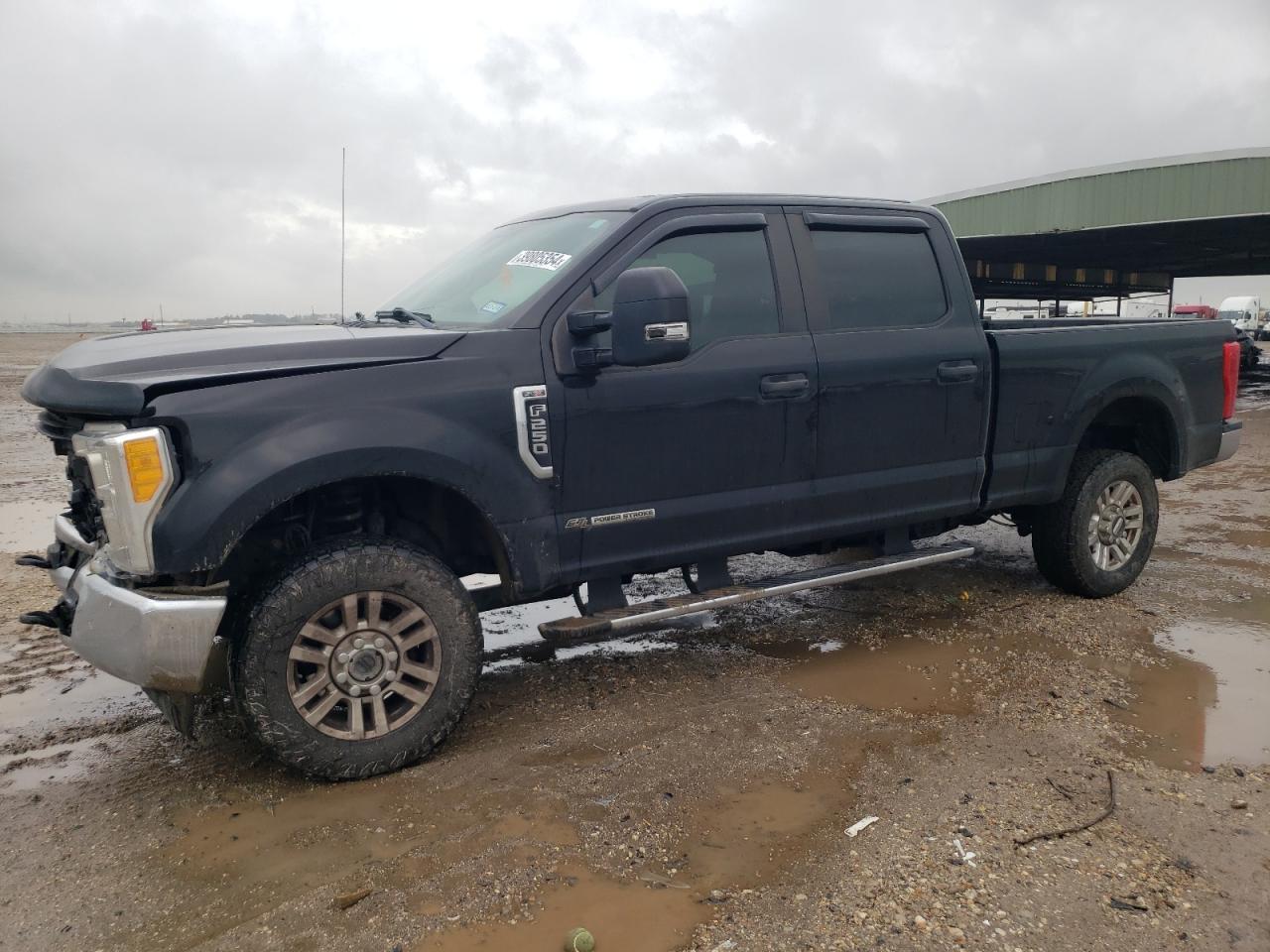 2017 FORD F250 SUPER