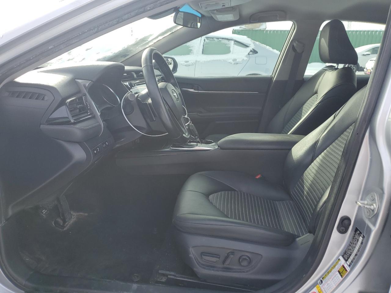 2018 TOYOTA CAMRY L - Фото 7