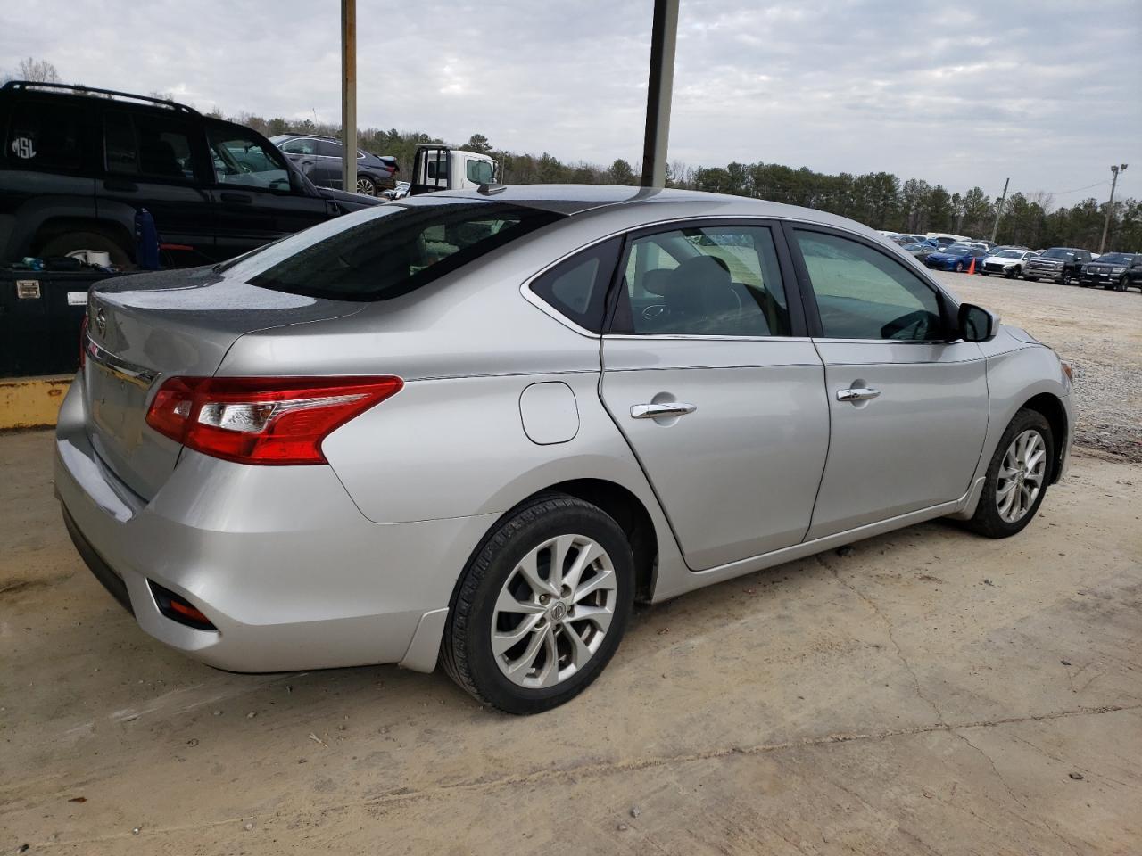 2018 NISSAN SENTRA S - Фото 3