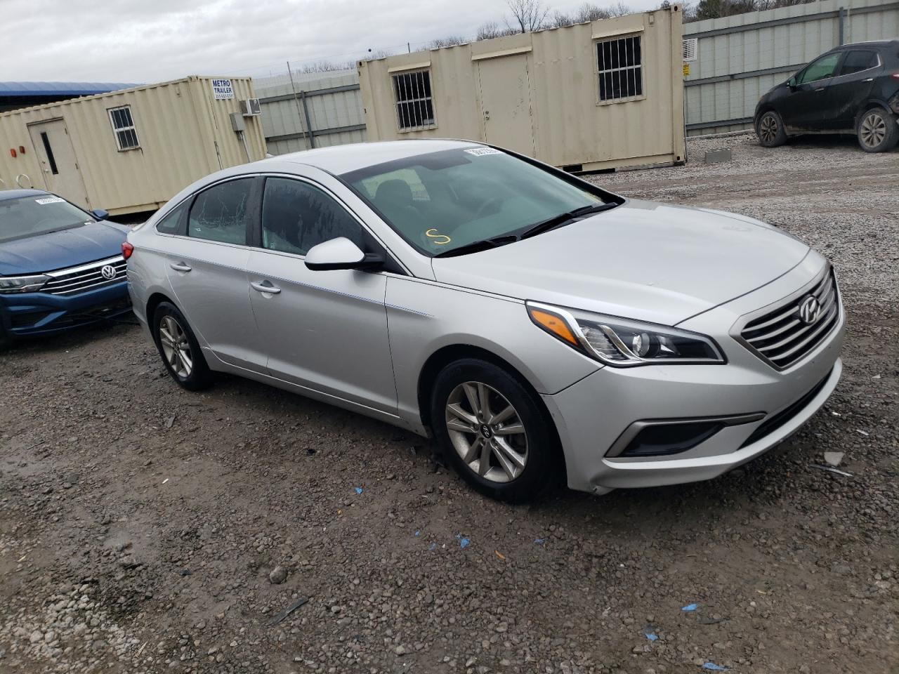 2017 HYUNDAI SONATA SE - Фото 4