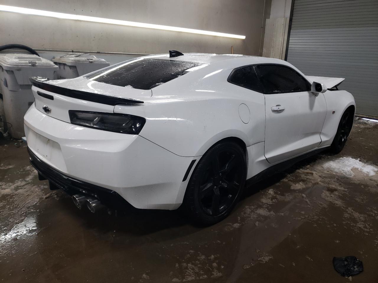 2018 CHEVROLET CAMARO LT - Фото 3