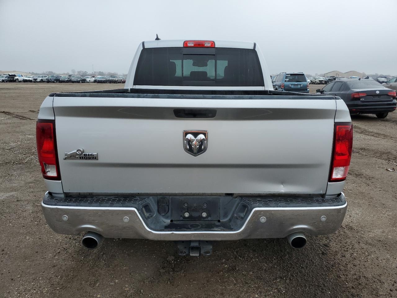 2017 RAM 1500 SLT - Image 6
