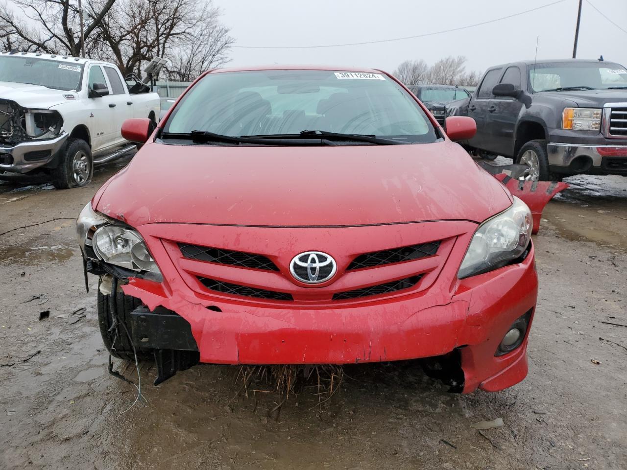 2013 TOYOTA COROLLA BA - Фото 5