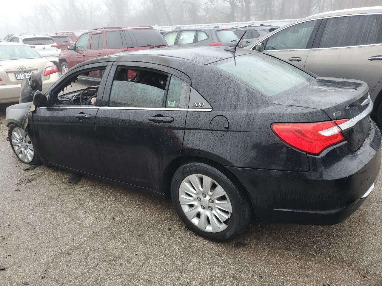2013 CHRYSLER 200 LX - Фото 2