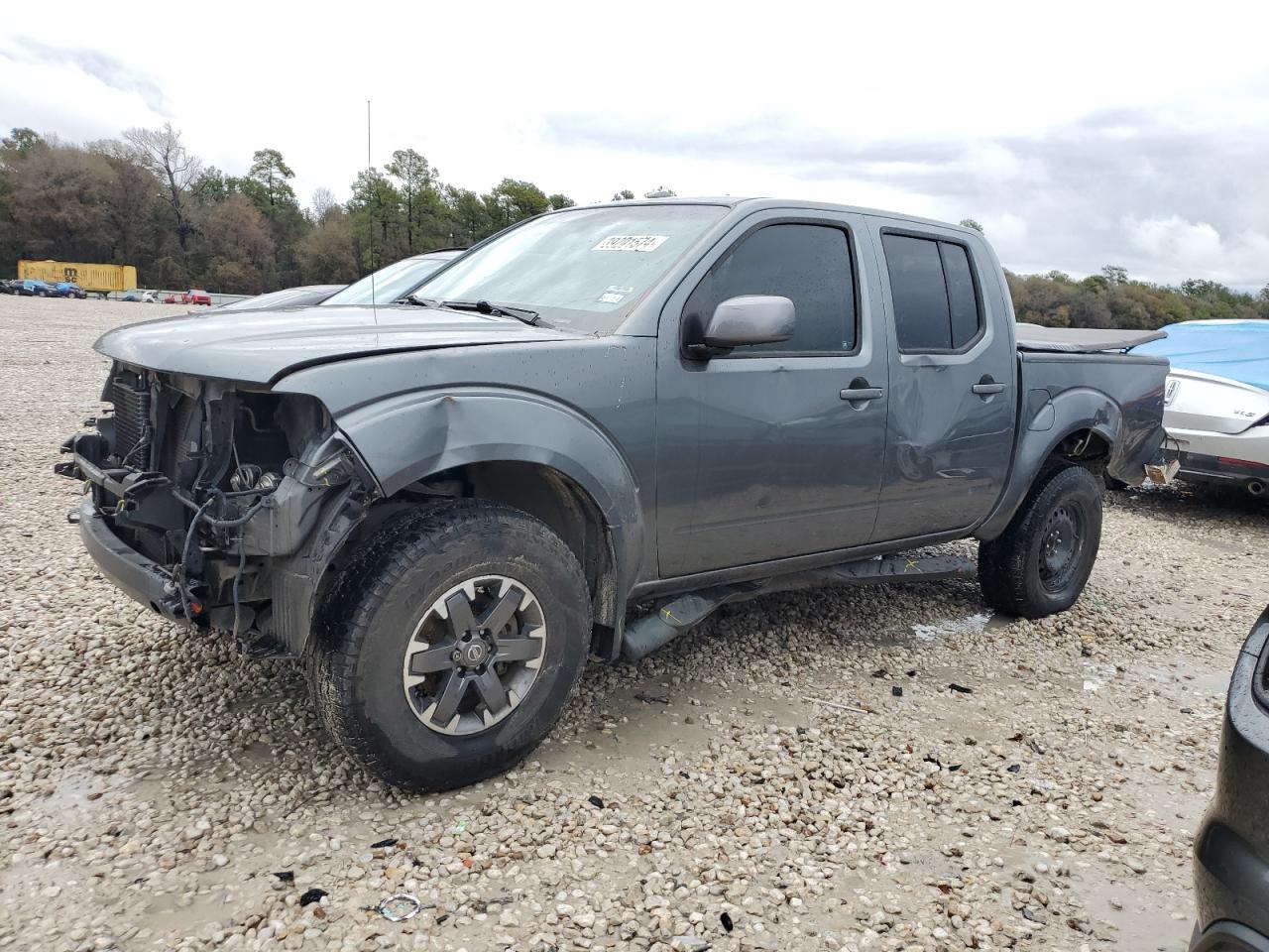 2016 NISSAN FRONTIER S