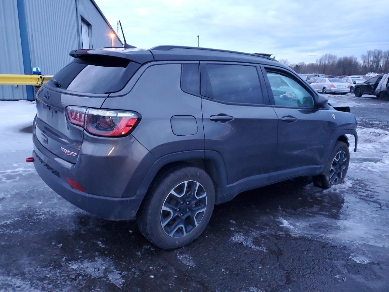 2021 JEEP COMPASS TR - Фото 3