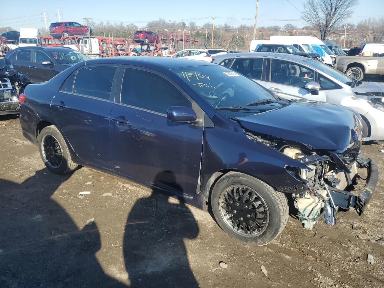 2013 TOYOTA COROLLA BA - Фото 4
