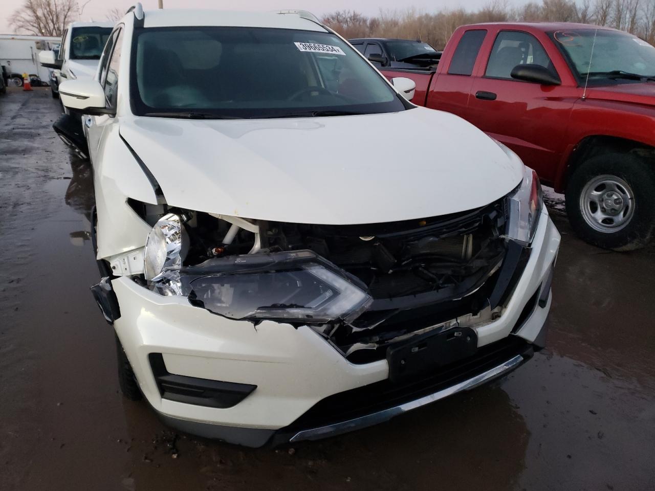 2018 NISSAN ROGUE S - Фото 5