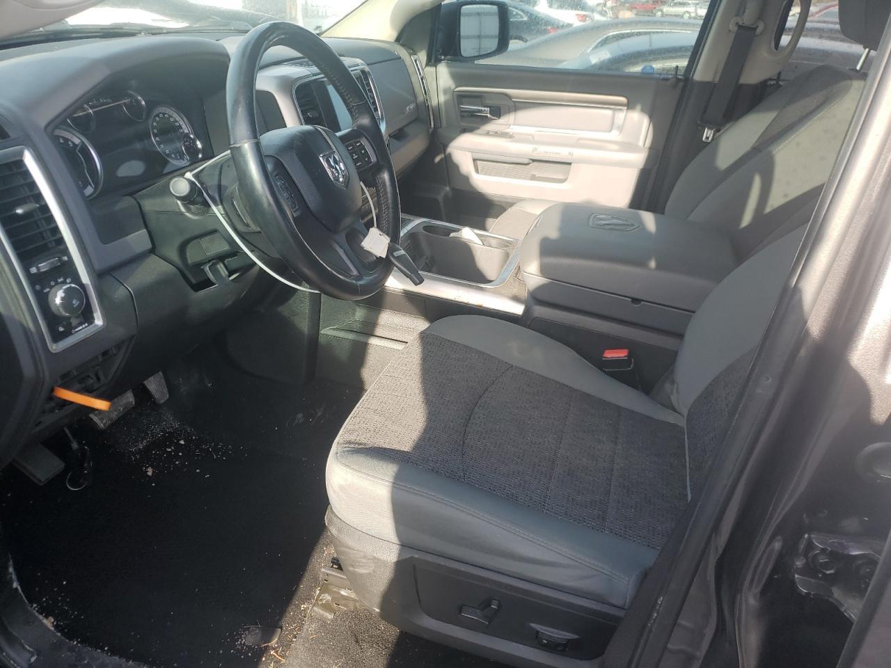 2017 RAM 1500 SLT - Image 7