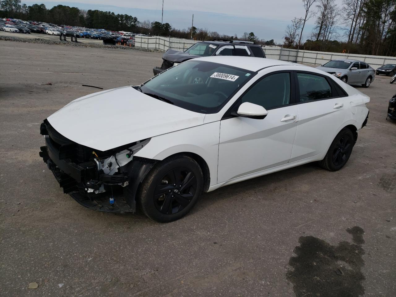 2022 HYUNDAI ELANTRA SE