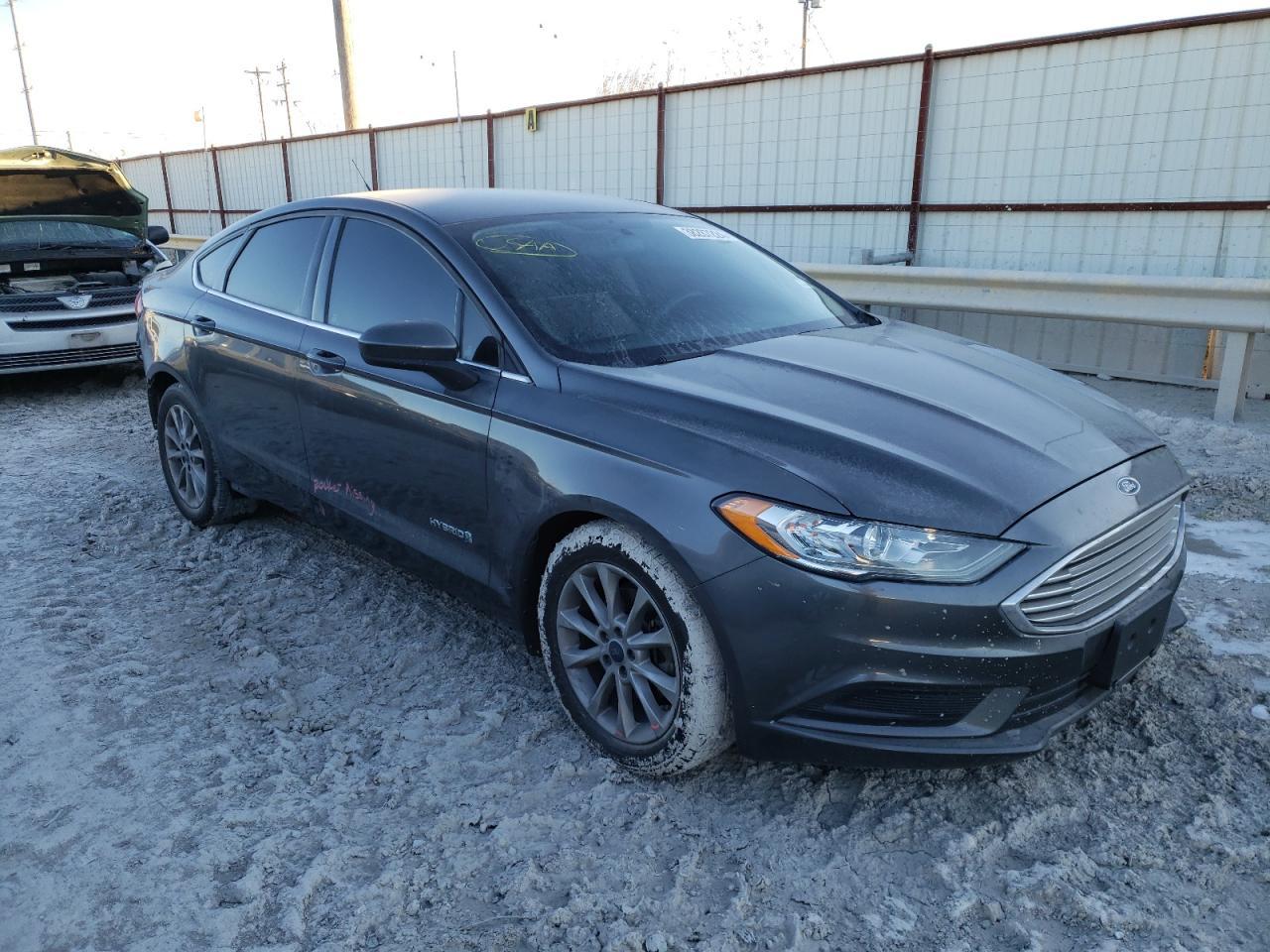 2017 FORD FUSION SE - Image 4