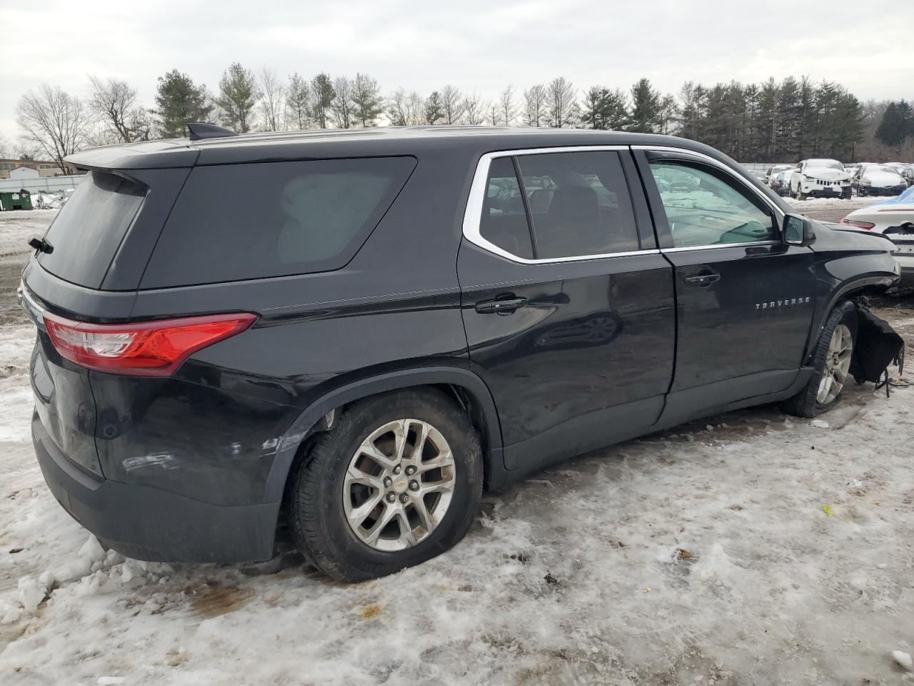 2020 CHEVROLET TRAVERSE L - Фото 3