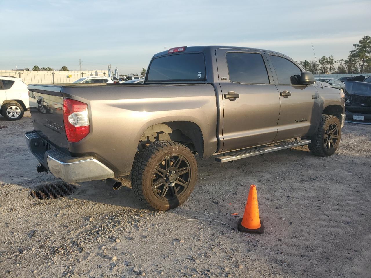 2018 TOYOTA TUNDRA CRE - Image 3