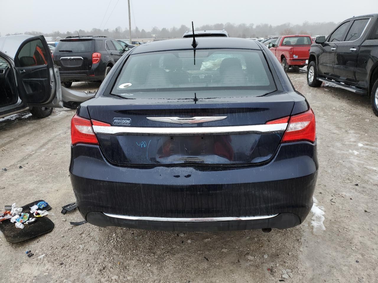 2012 CHRYSLER 200 TOURIN - Фото 6
