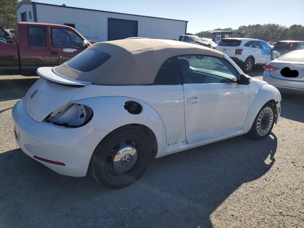 2014 VOLKSWAGEN BEETLE - Image 3