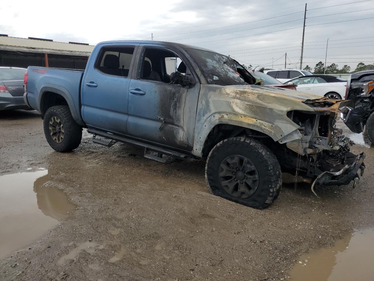 2019 TOYOTA TACOMA DOU - Image 4