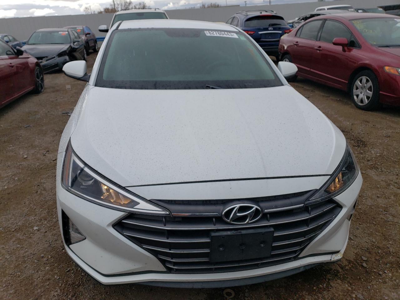 2019 HYUNDAI ELANTRA SE - Image 5
