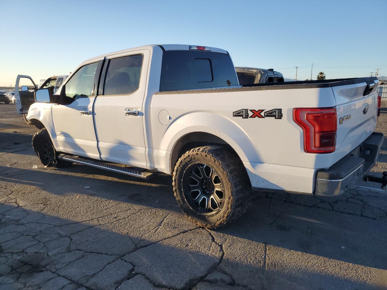 2016 FORD F150 SUPER - Image 2