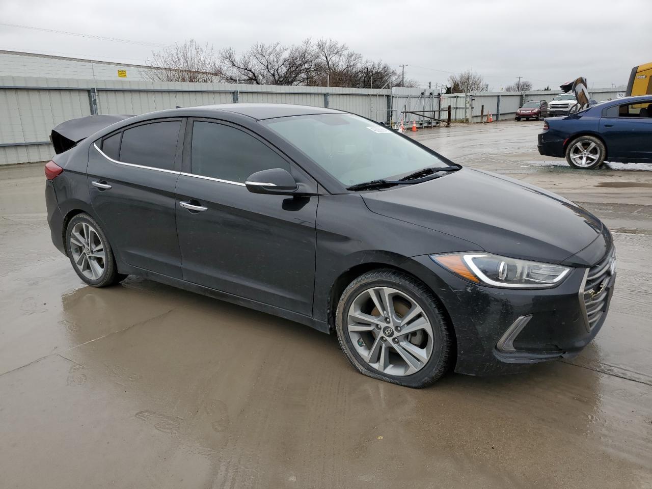 2017 HYUNDAI ELANTRA SE - Image 4