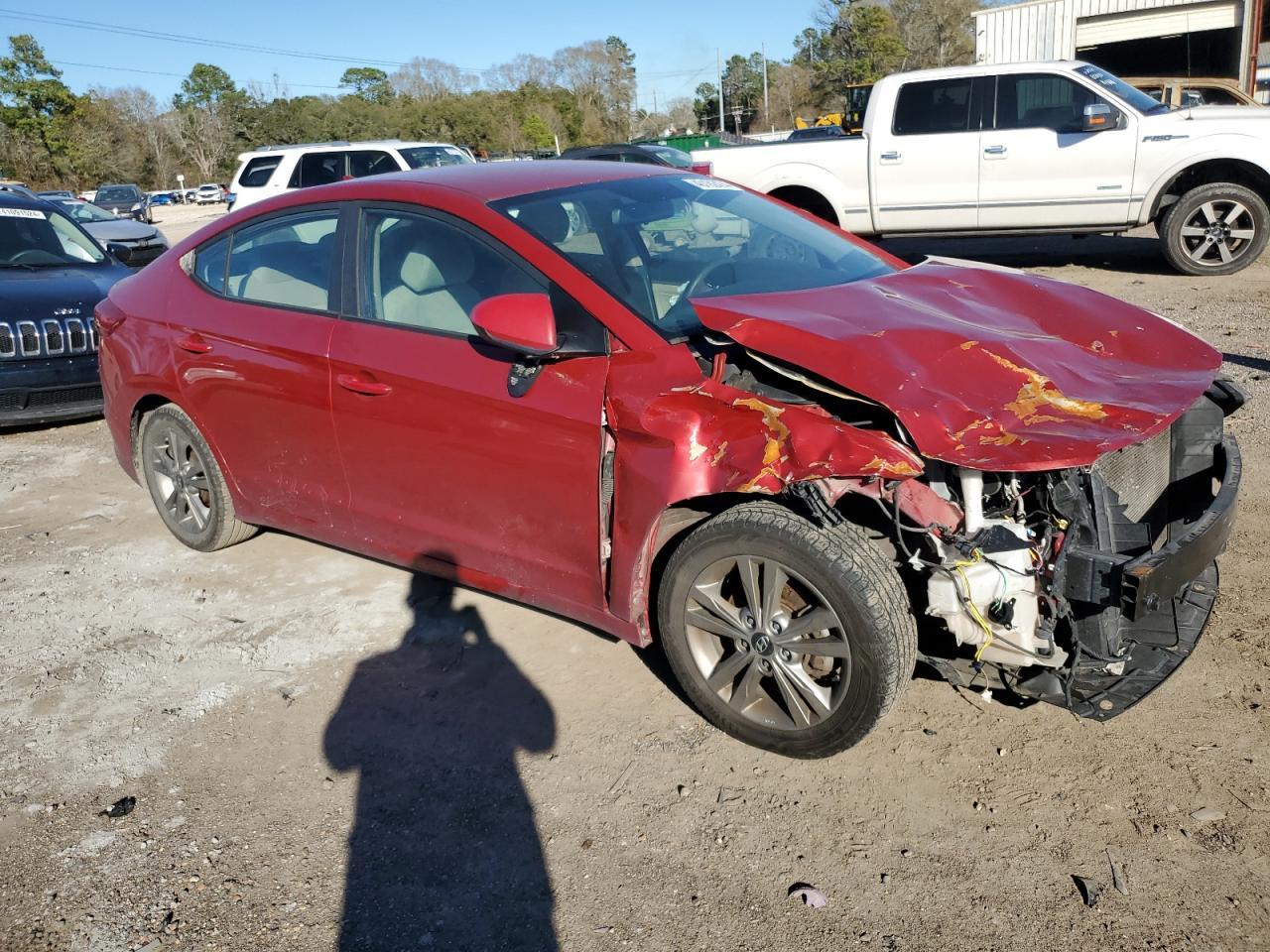 2017 HYUNDAI ELANTRA SE - Image 4